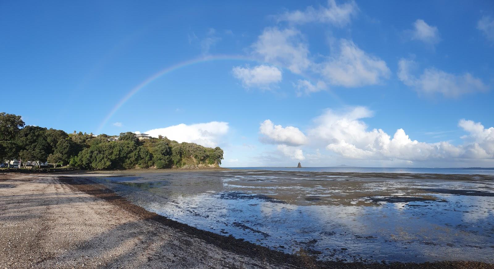 Sandee - Matakatia Bay