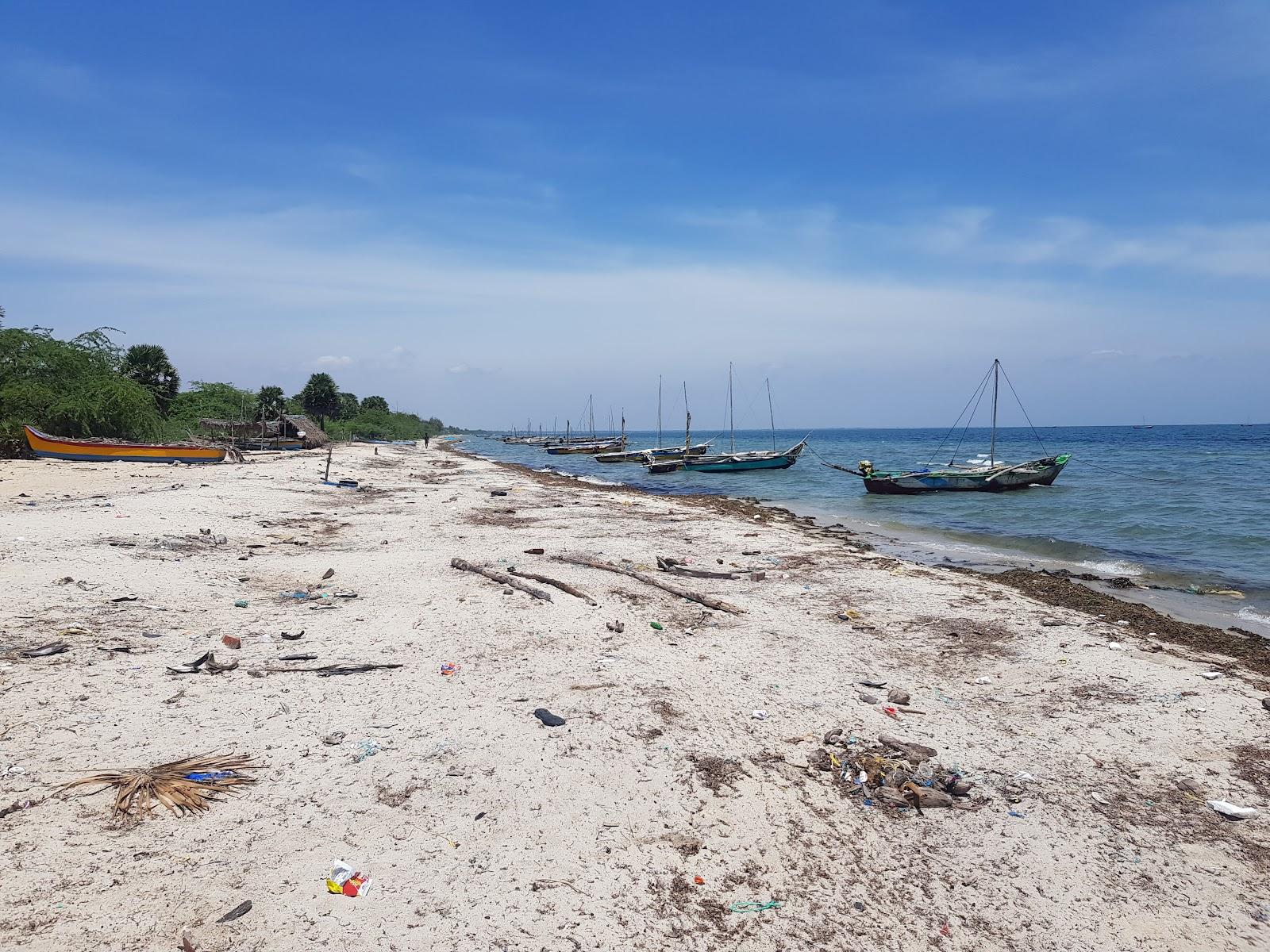 Sandee Palanivalasai Beach