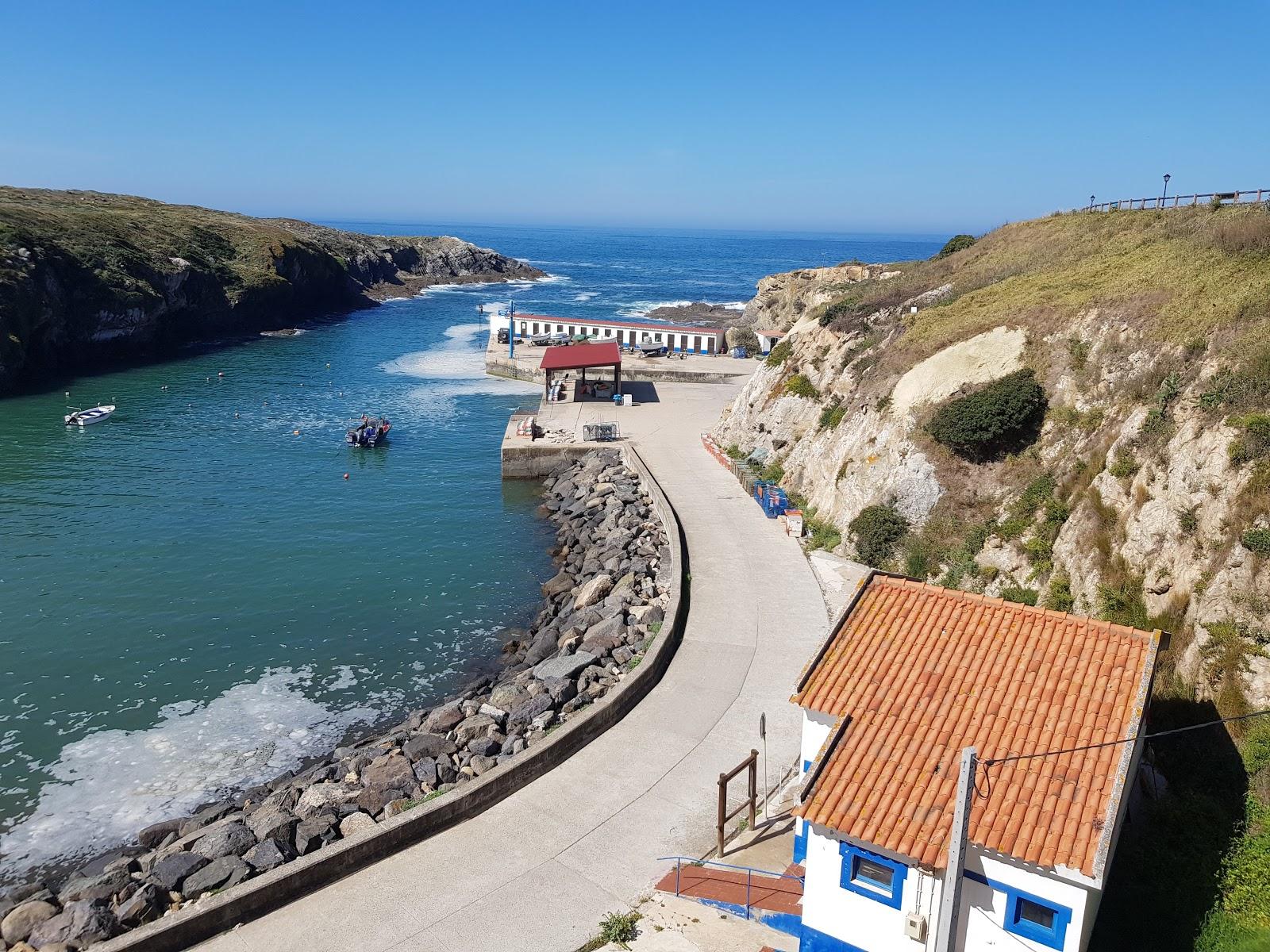 Sandee Praia Da Baia De Porto Covo Photo