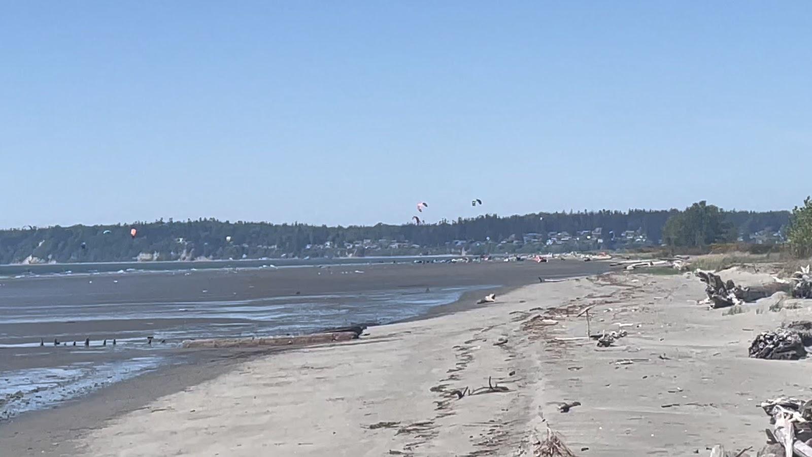 Sandee Ronnies Beach