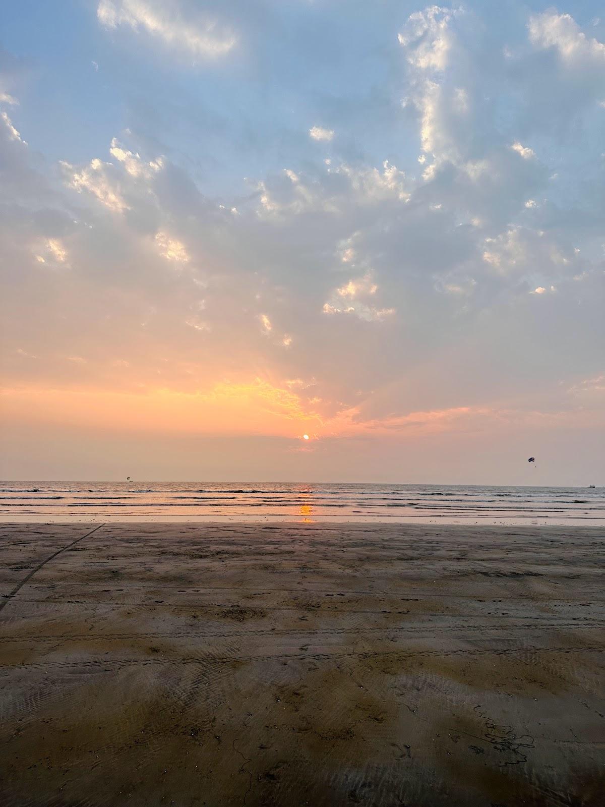 Sandee Palav Beach
