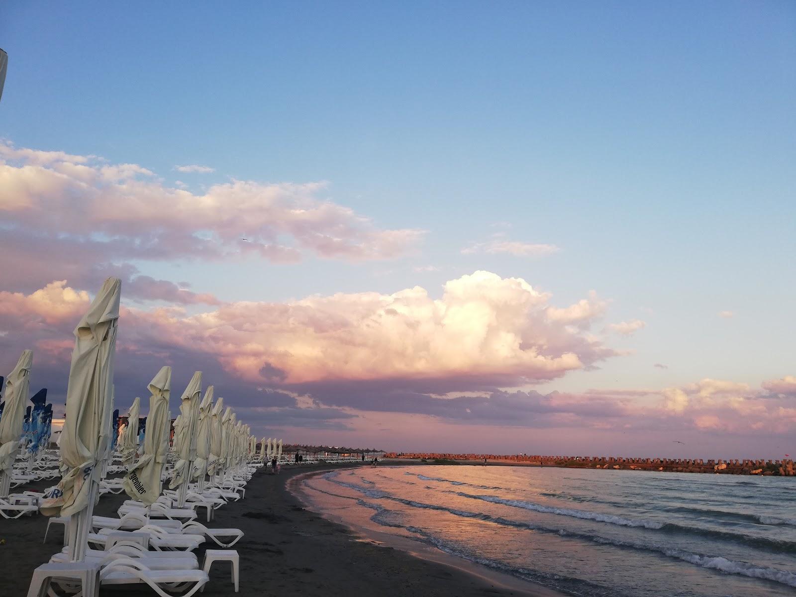 Sandee Venus Pearl Beach