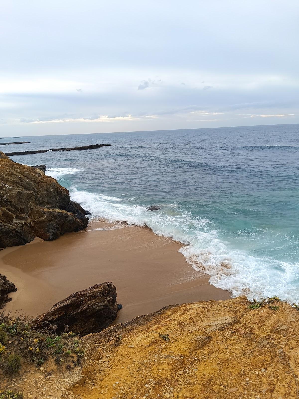 Sandee - Praia Do Carreiro Das Fazendas