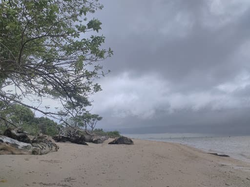 Sandee Pantai Mbah Sirah Photo