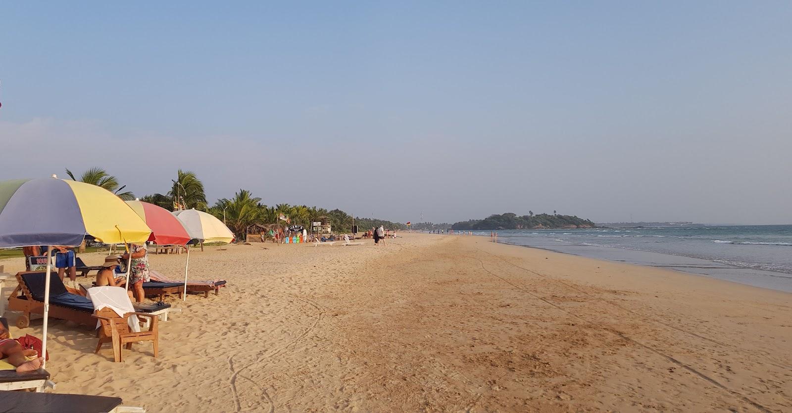 Sandee Moragalla Beach