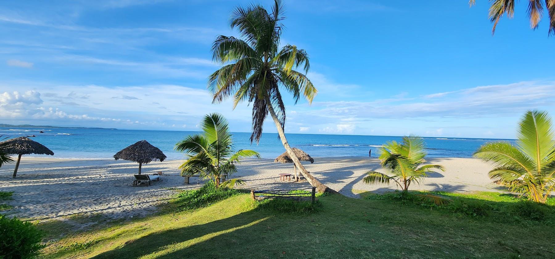 Sandee Mahambo Beach