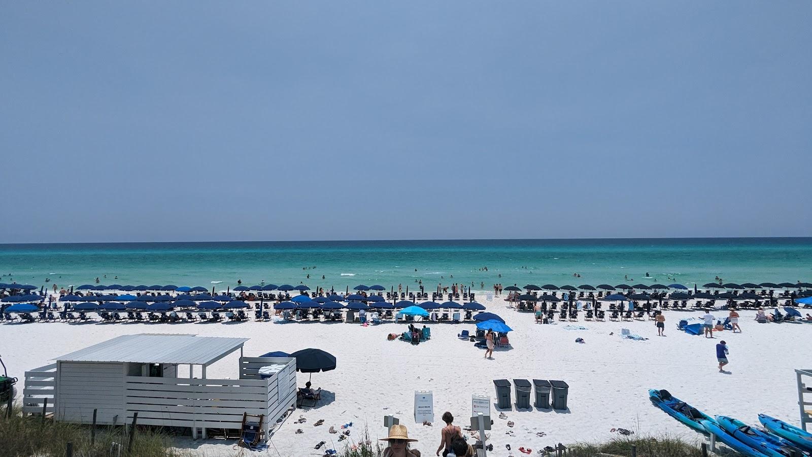 Sandee - Watercolor Beach