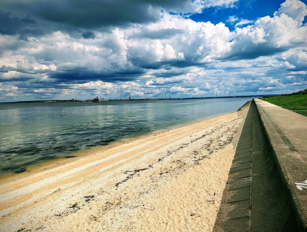 Sandee - Isle Of Grain Beach