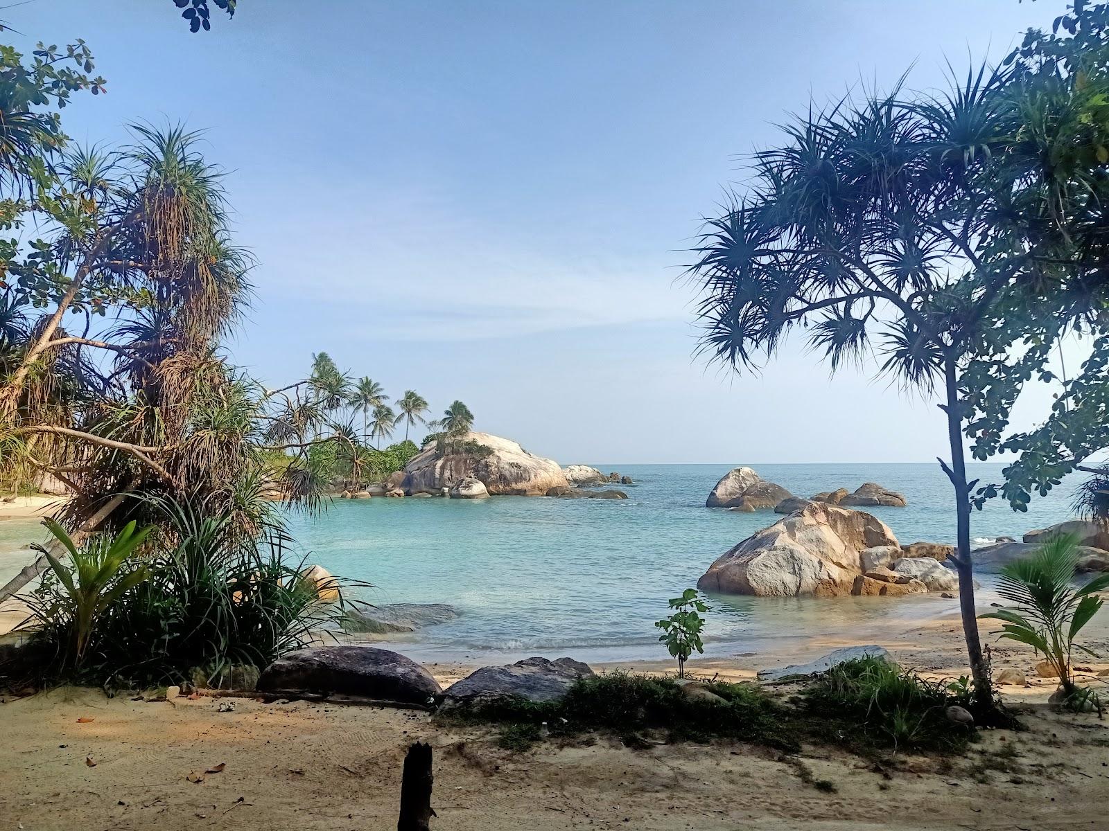 Sandee Pantai Pelaket