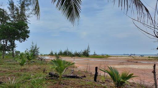 Sandee Pantai Menjelang Baru Photo