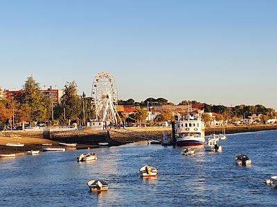 Sandee - Baia Do Seixal