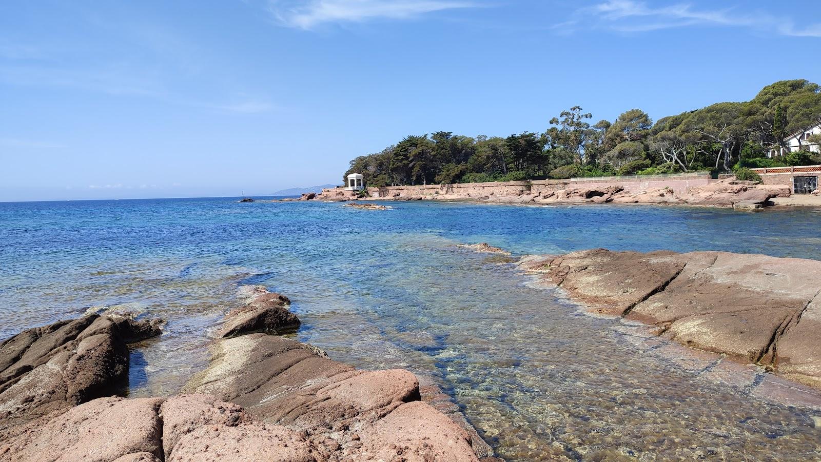 Sandee Plage De L'Homme Mort Photo