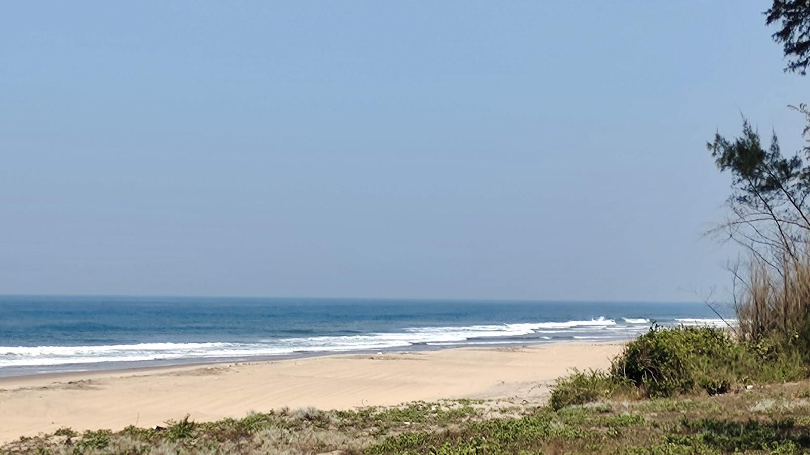 Sandee Tondavali Beach