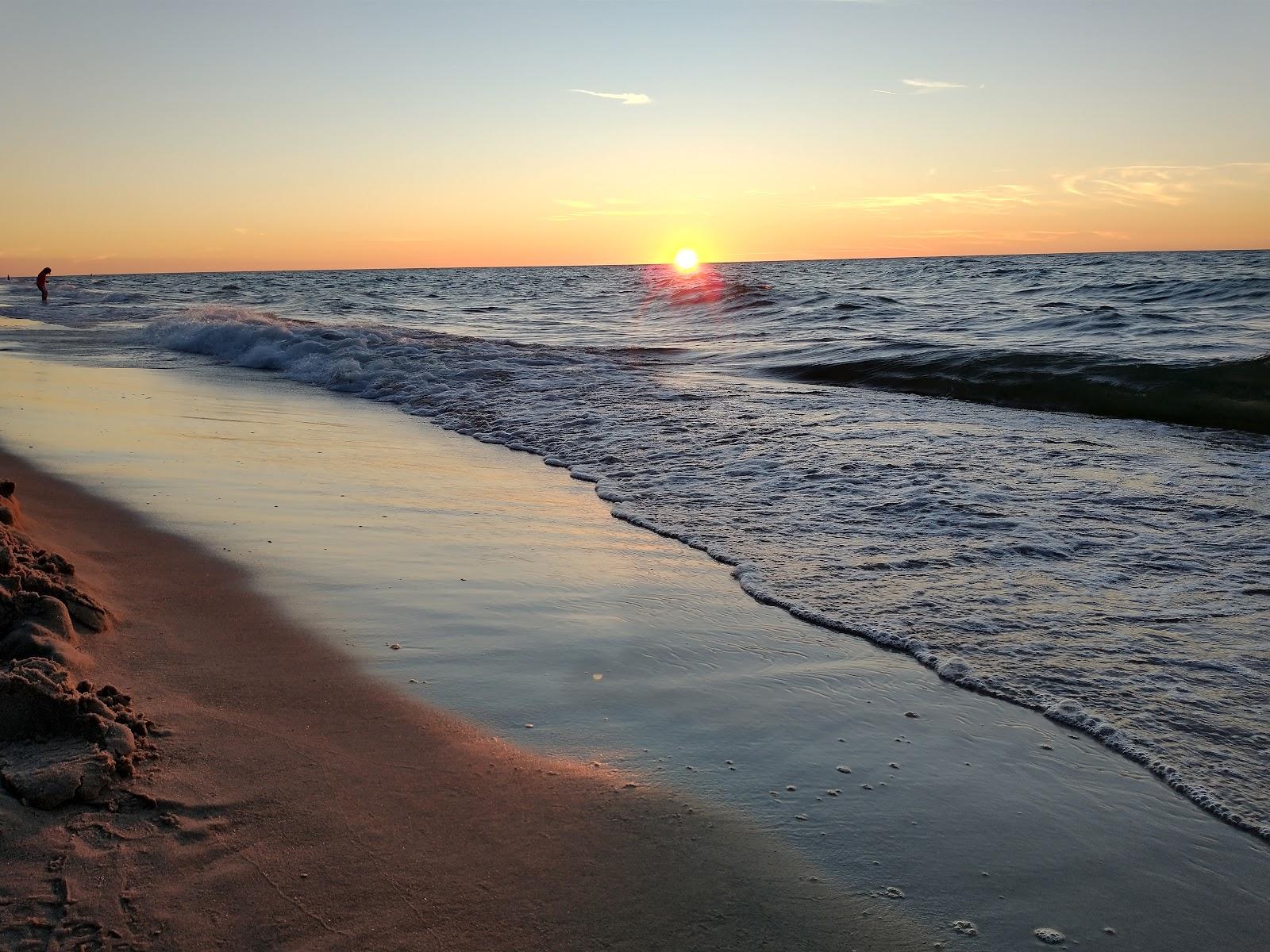 Sandee Gaski Beach