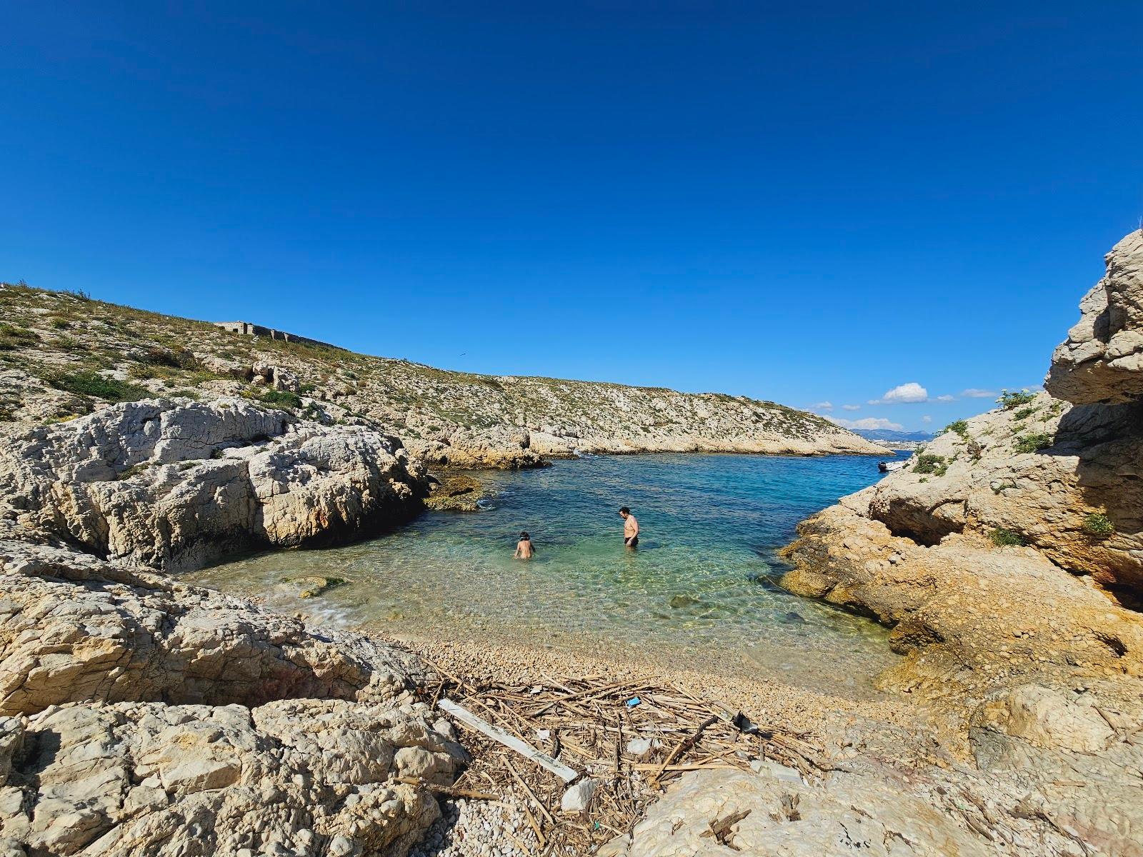 Sandee - Calanque De L'Huile