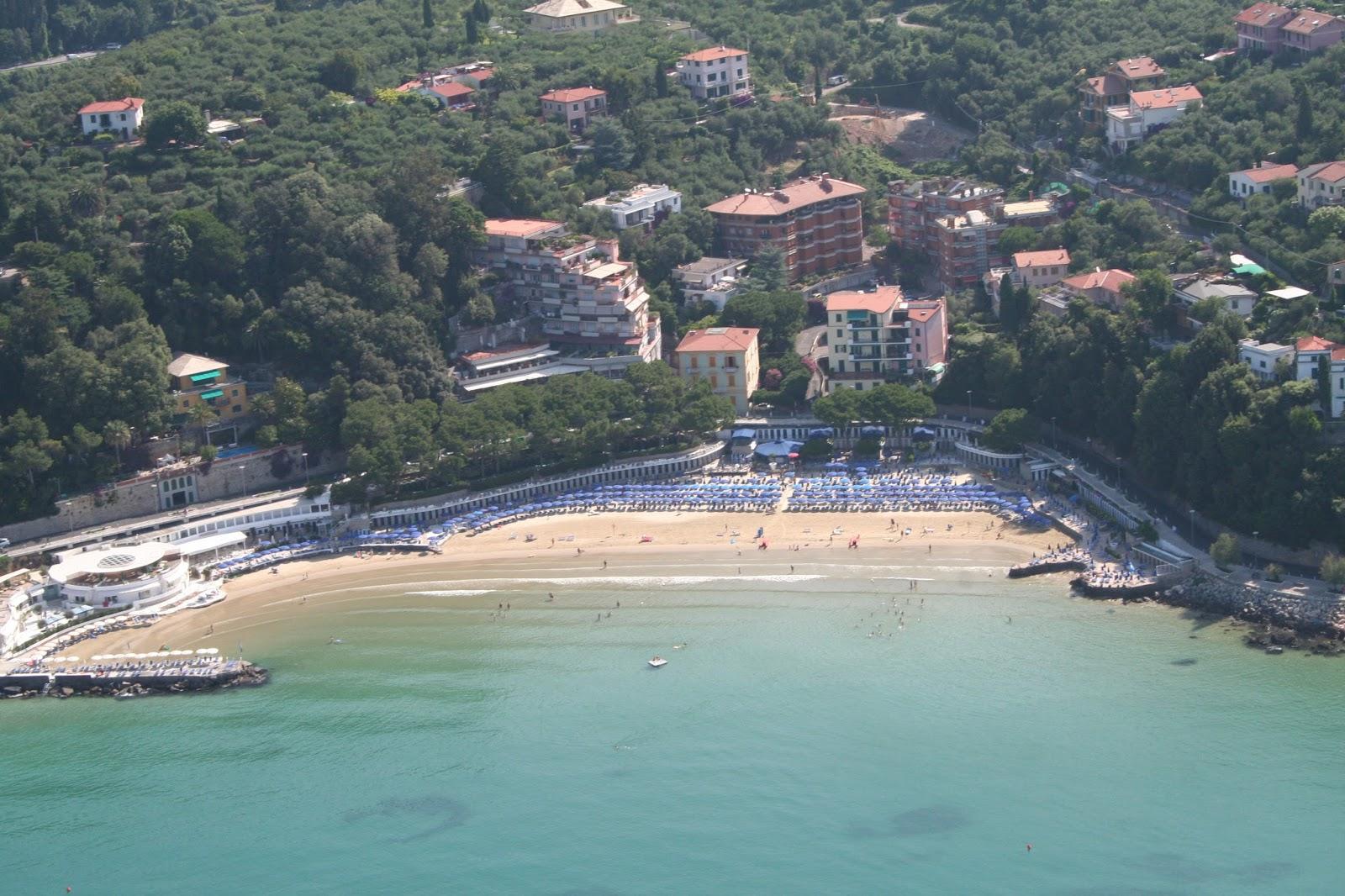 Sandee Marigola Beach Stabilimento Balneare Photo