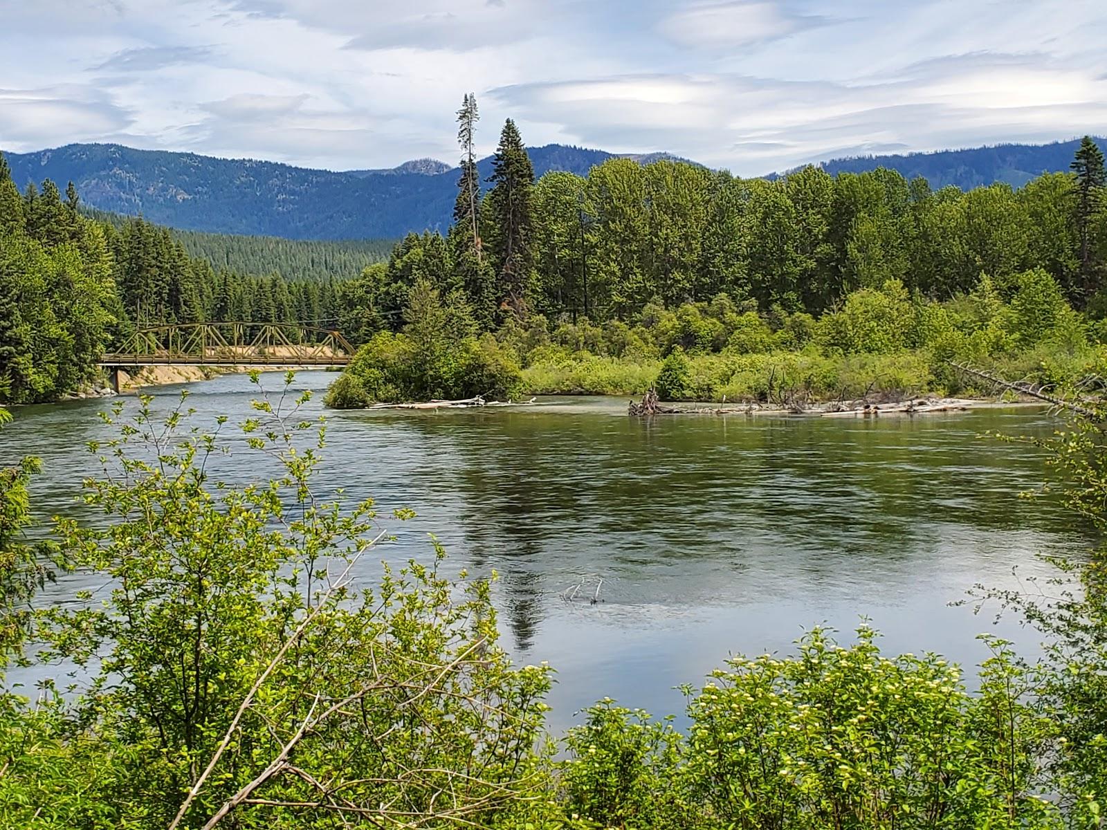 Sandee - Swimming Beach Day Use - Lake Wenatchee State Park