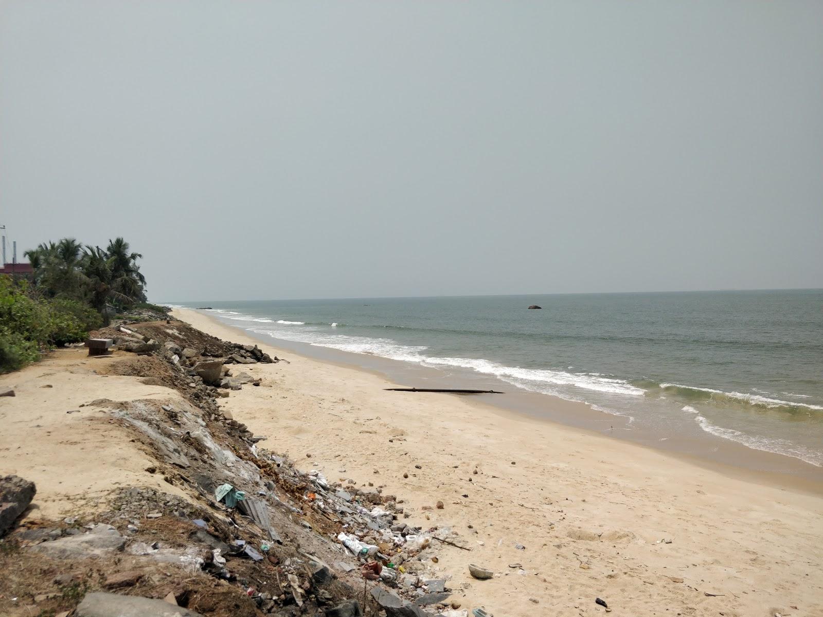 Sandee Sasihithlu Beach