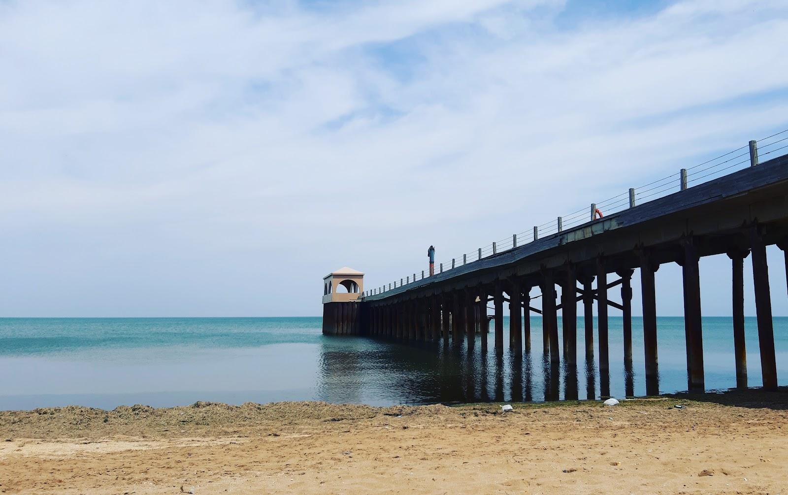 Sandee Dachnikov Beach