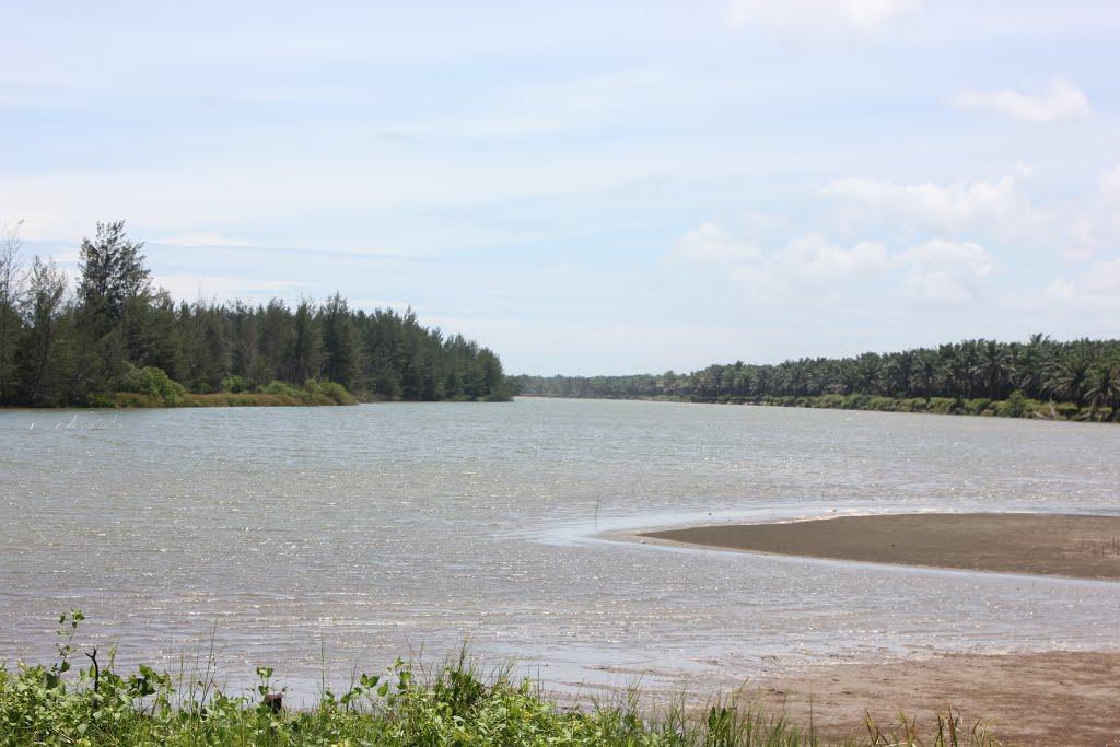 Sandee Ngalam Beach Photo