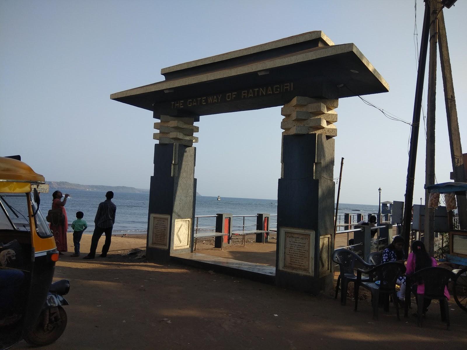 Sandee Pantai Tapak Paderi