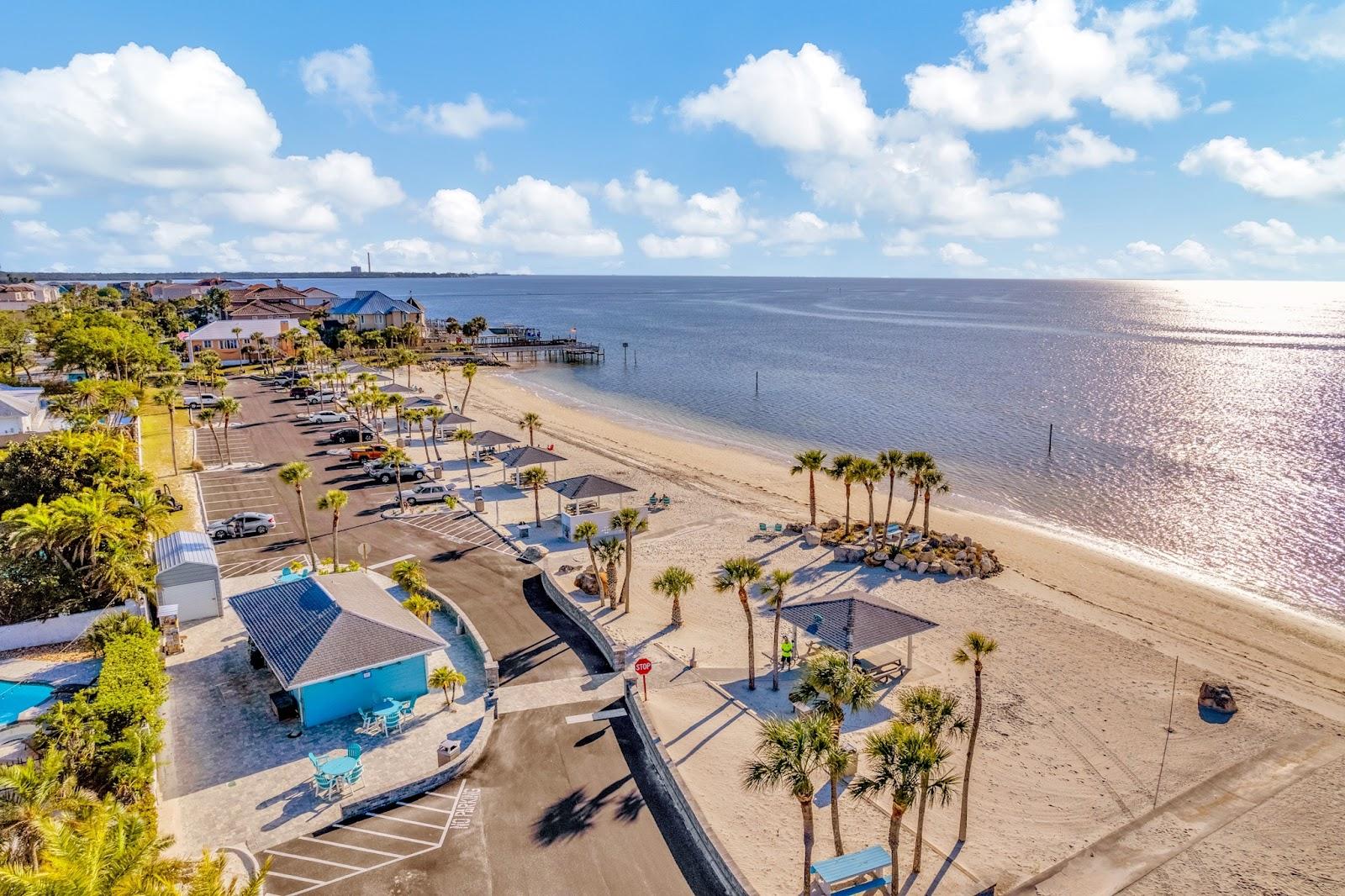 Sandee Gulf Harbors Beach Club