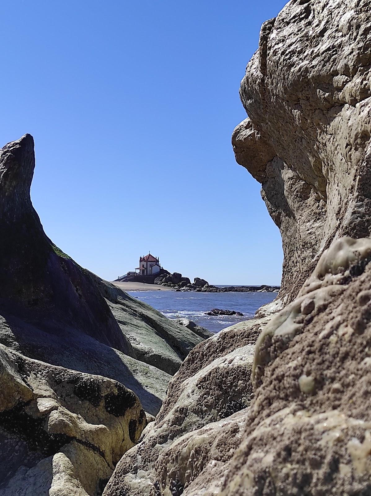 Sandee - Senhor Da Pedra Beach