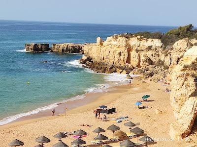 Sandee - Praia Do Ninho De Andorinha