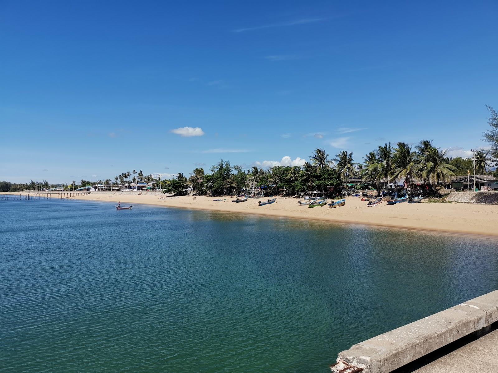 Sandee Thap Sakae Beach Photo