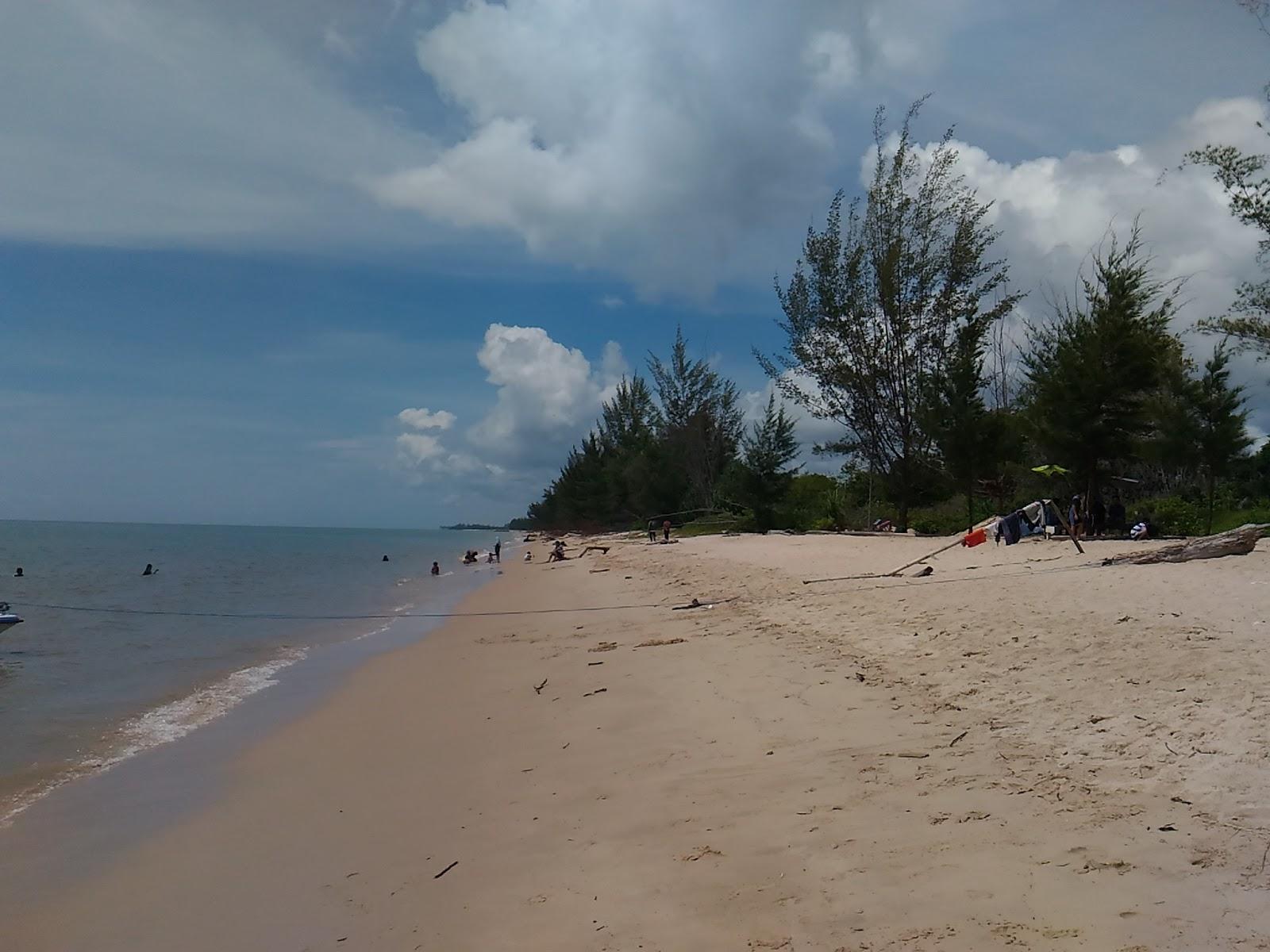 Sandee Family Mangkupadi Beach