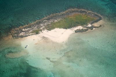 Sandee - Peterson Cay National Park