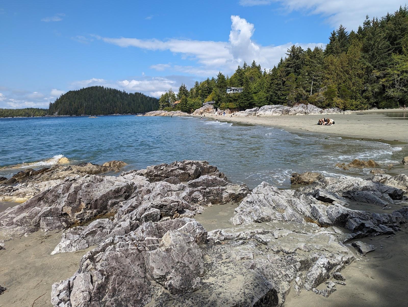 Sandee Tonquin Beach