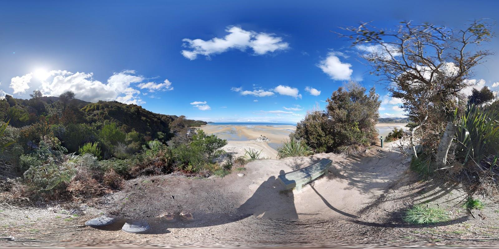 Sandee Tinline Bay Beach Photo