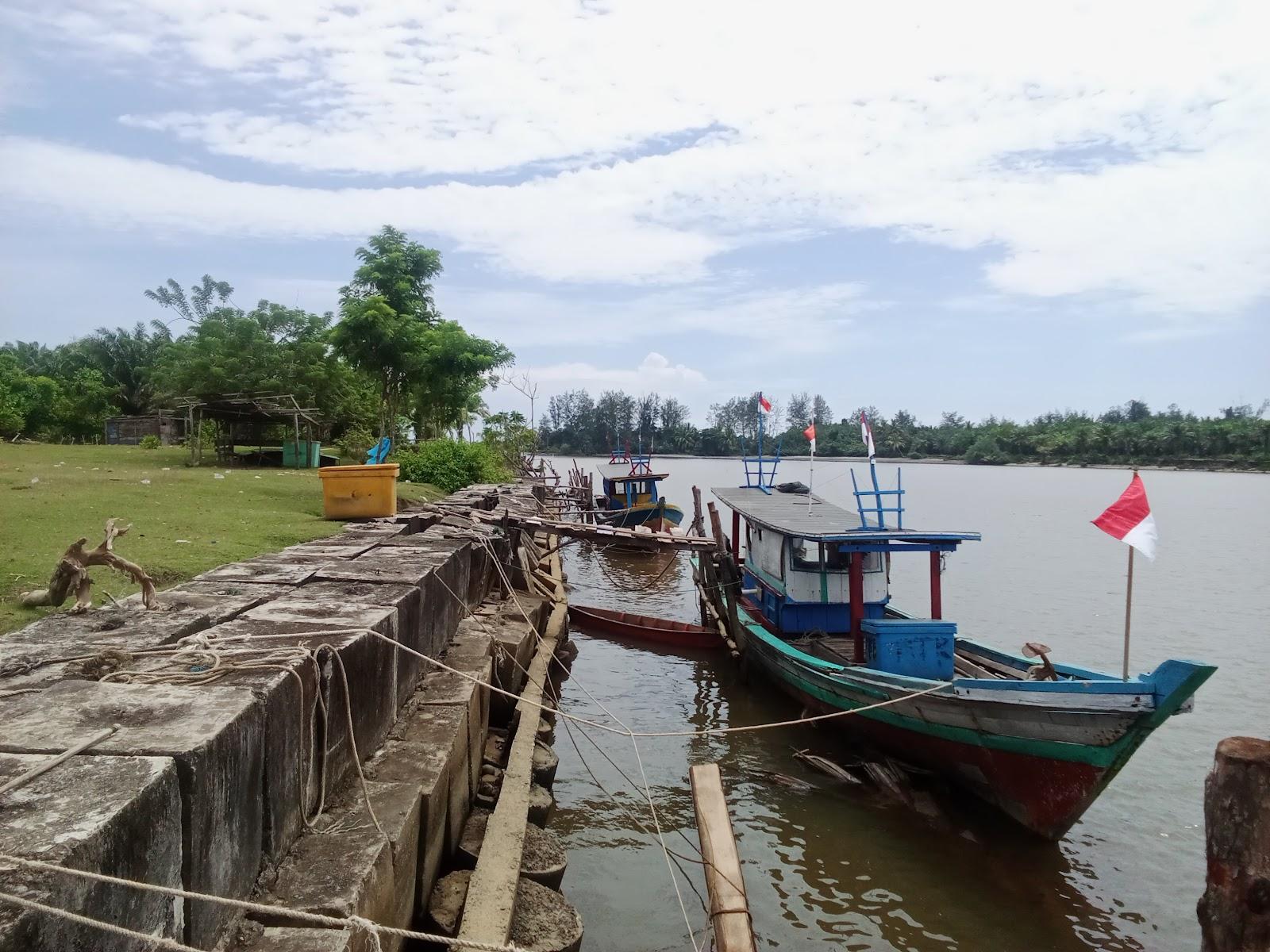 Sandee Muara Pasar Sebelah