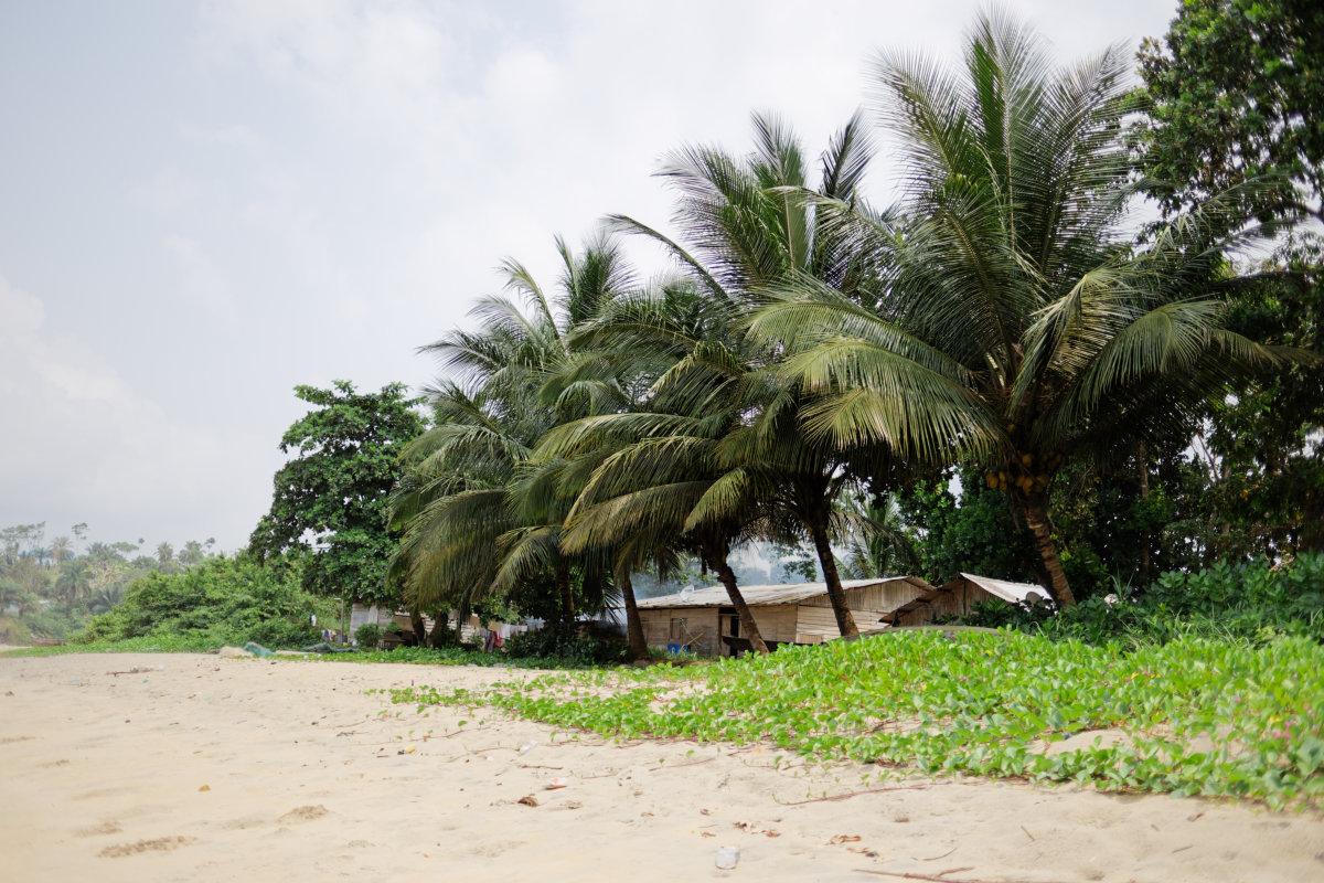 Sandee Londji Beach