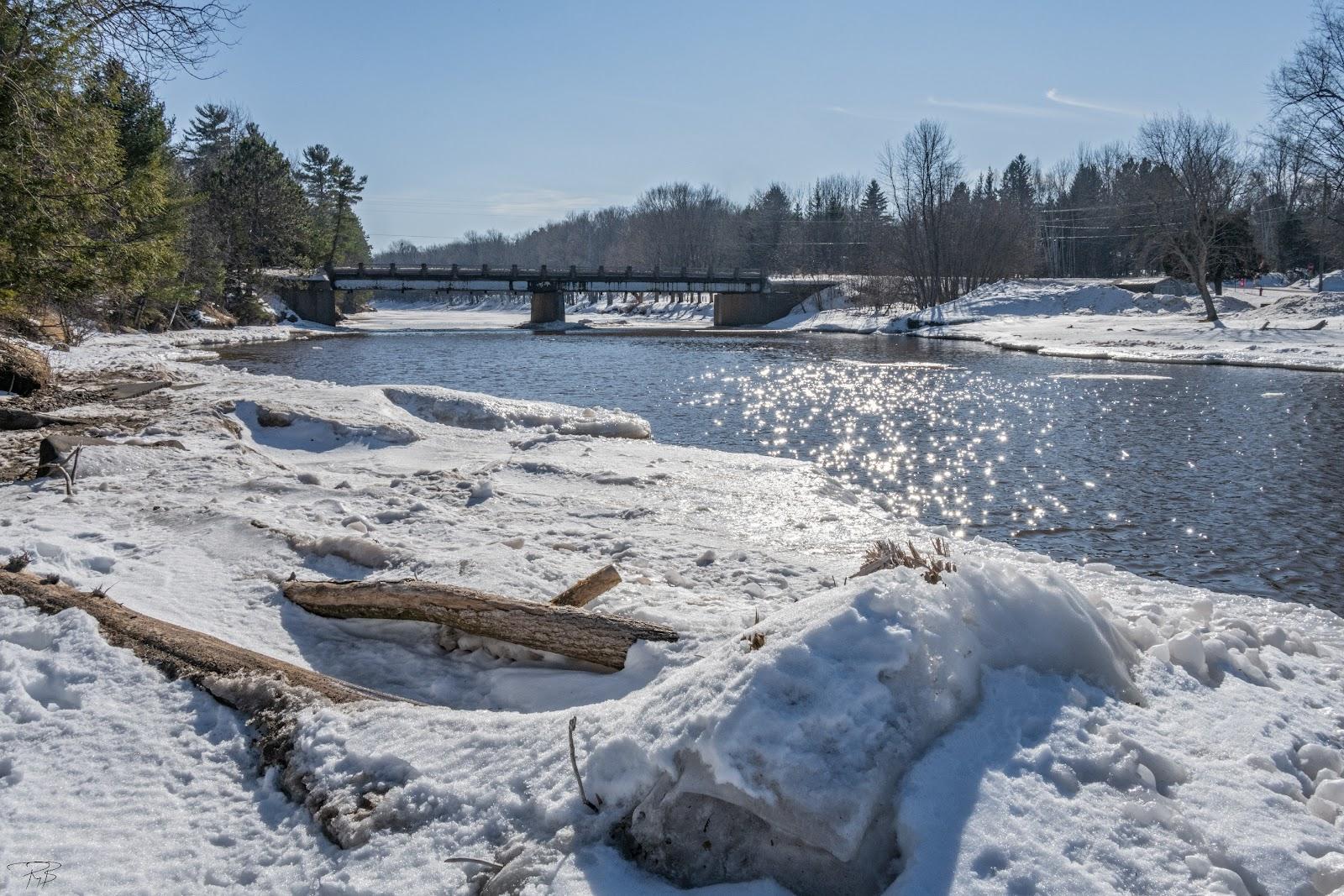 Sandee Mouth Of The Big Iron River Beach Photo