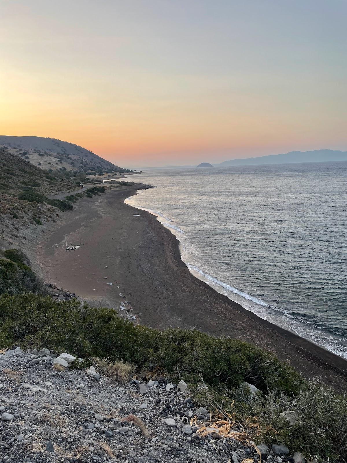 Sandee Katsouny Beach
