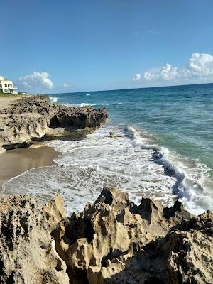 Sandee - Bathtub Reef Beach