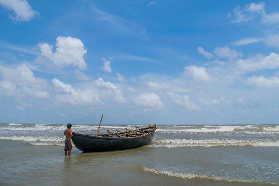 Sandee Mandarmani Beach