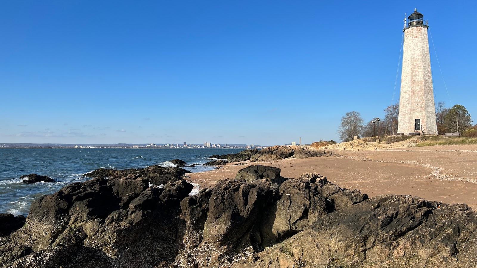 Sandee - Lighthouse Beach Park