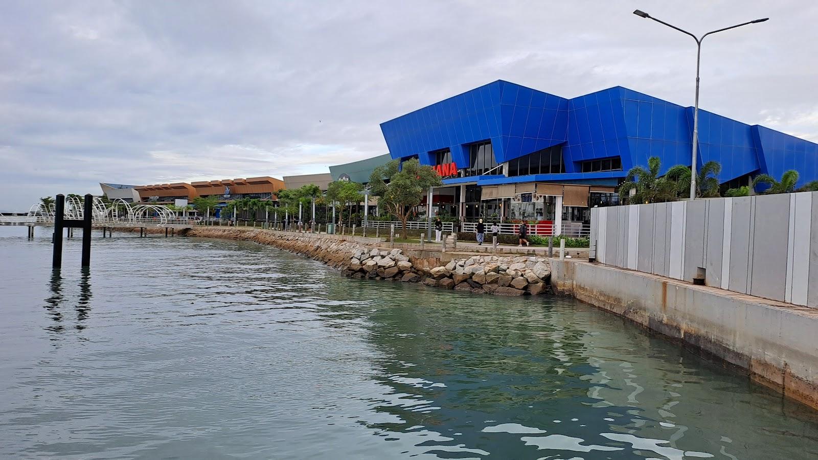 Sandee Harbor Bay
