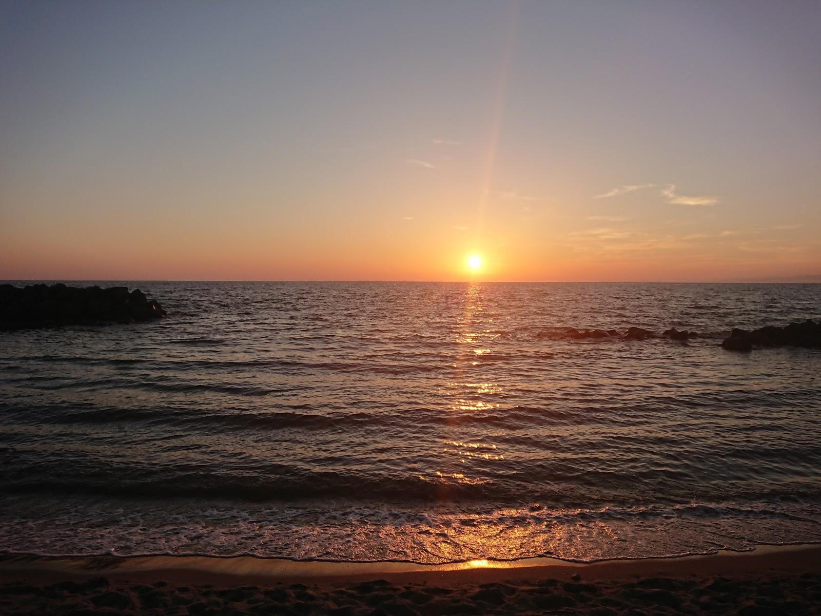 Sandee Spiaggia Di Coccia Di Morto