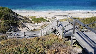 Sandee - Scaru Of Burns Beach