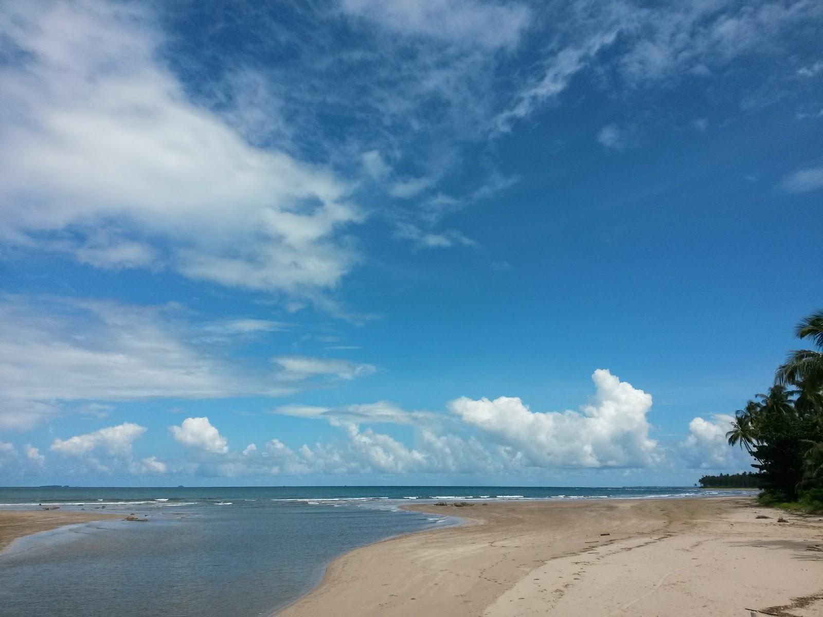 Sandee Sinma Beach