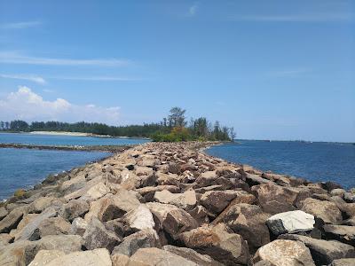 Sandee - Lentera Merah Beach