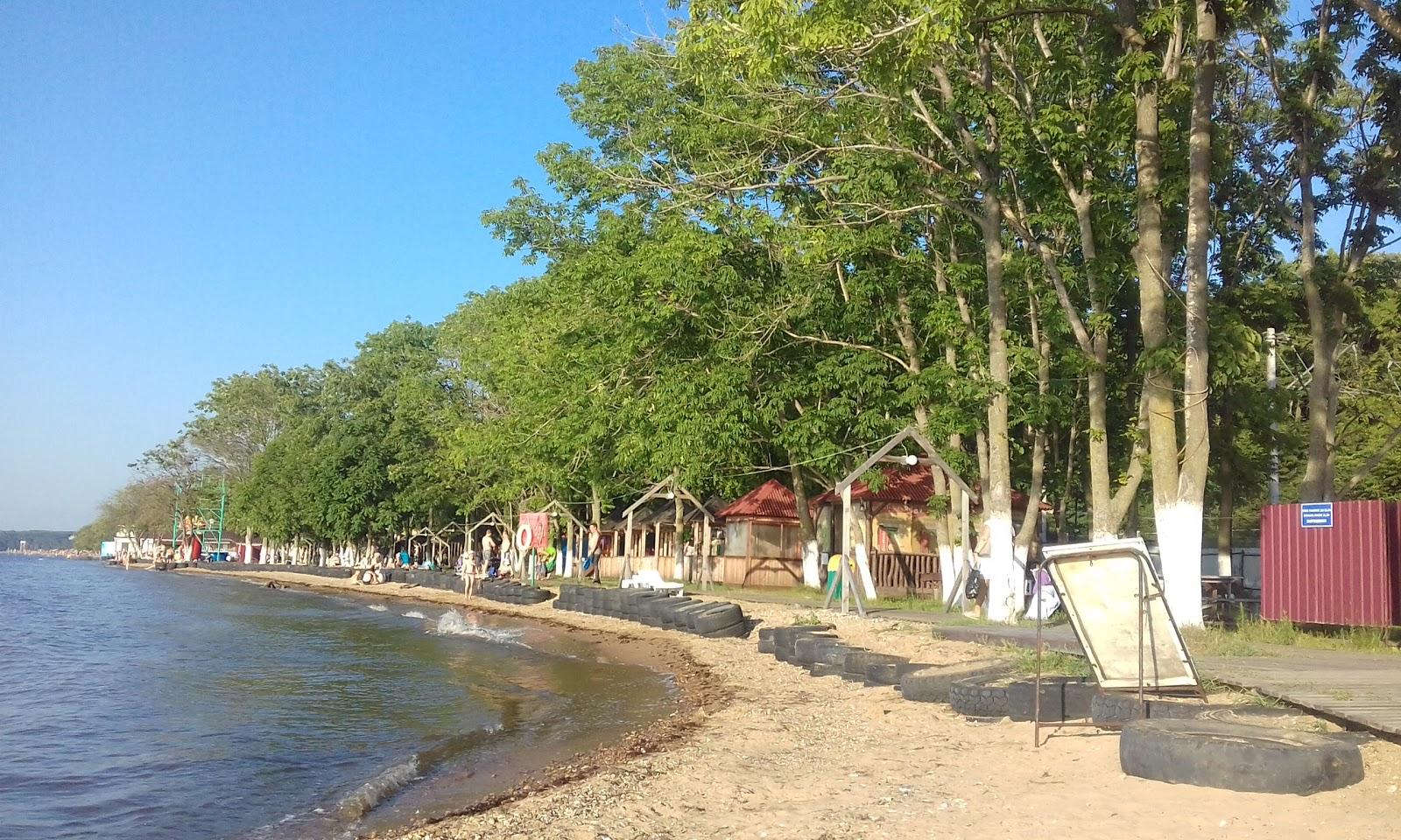 Sandee Riv'Yera-Laguna