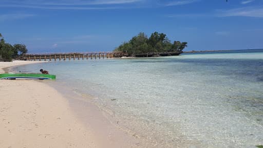Sandee - Pantai Timbala