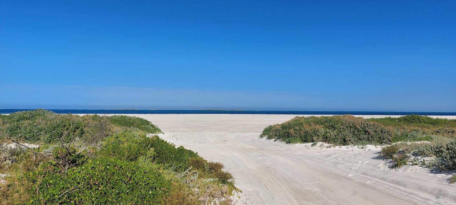 Sandee Hansens Bay Beach