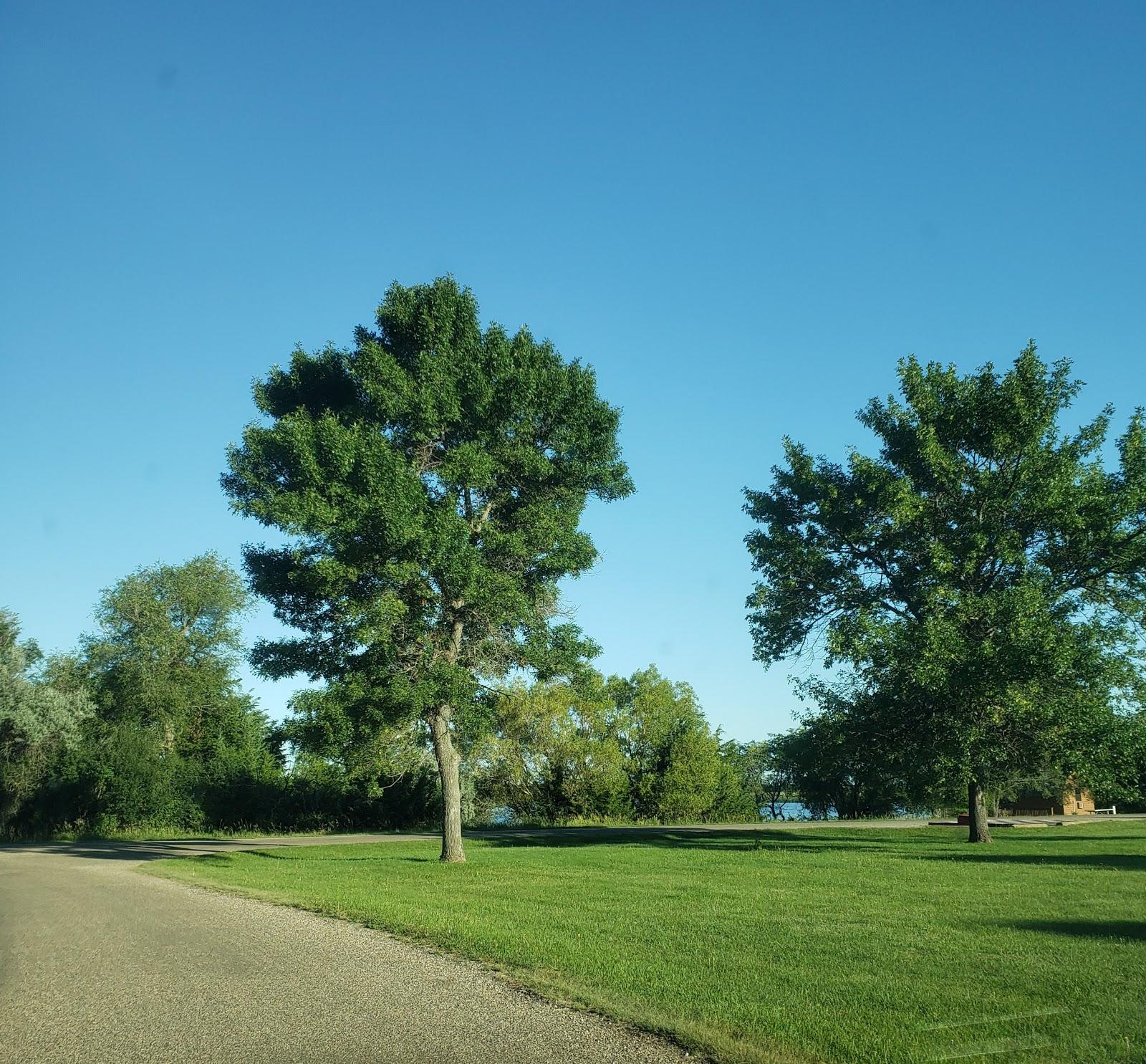 Sandee Lake Louise Recreation Area