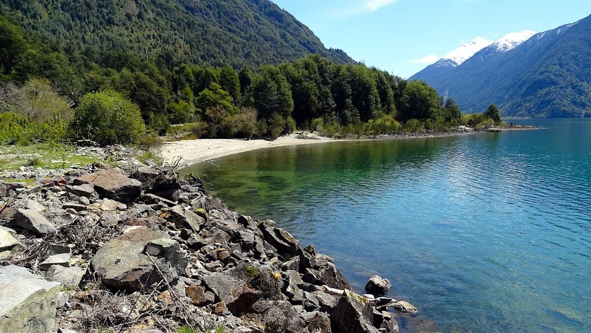 Sandee Playa Lago Yelcho Photo